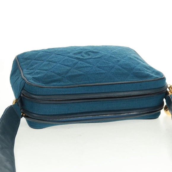 CHANEL Matelassé Schoudertas Canvas Marineblauw Goud CC Auth 171908V