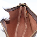LOUIS VUITTON Monogram Pochette Accessoires Beutel M51980 LV Auth 172012-11