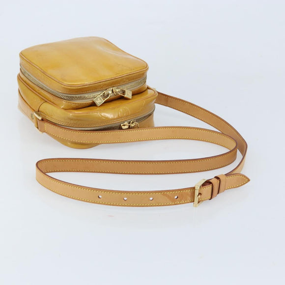 LOUIS VUITTON Monogram Vernis Wooster Shoulder Bag Beige LV Auth 172122