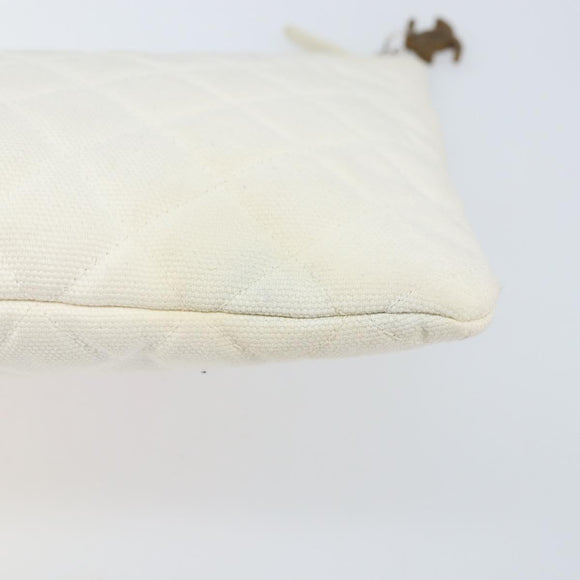 CHANEL Matelasse Clutch Bag Canvas White Silver CC Auth 172468V