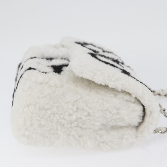 CHANEL Matelasse 25 Chain Shoulder Bag Mouton White Silver CC Auth 172561SM