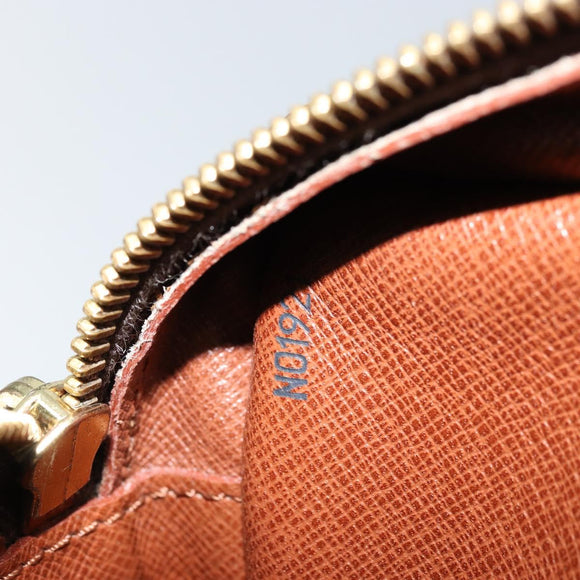 LOUIS VUITTON Monogram Trocadero 23 Umhängetasche M51276 LV Auth 172802A