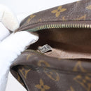 LOUIS VUITTON Monogram Trousse Toilette 28 Clutch Bag M47522 LV Auth 172887-9