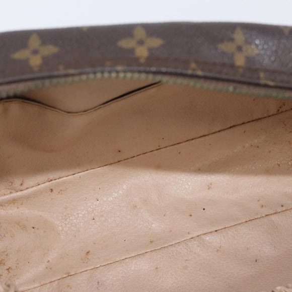 LOUIS VUITTON Monogram Trousse Toilette 28 Clutch Bag M47522 LV Auth 172980