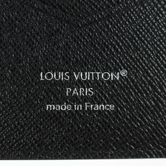 LOUIS VUITTON Monogram Eclipse Couverture Passpole NM Case M64501 Auth 173016S
