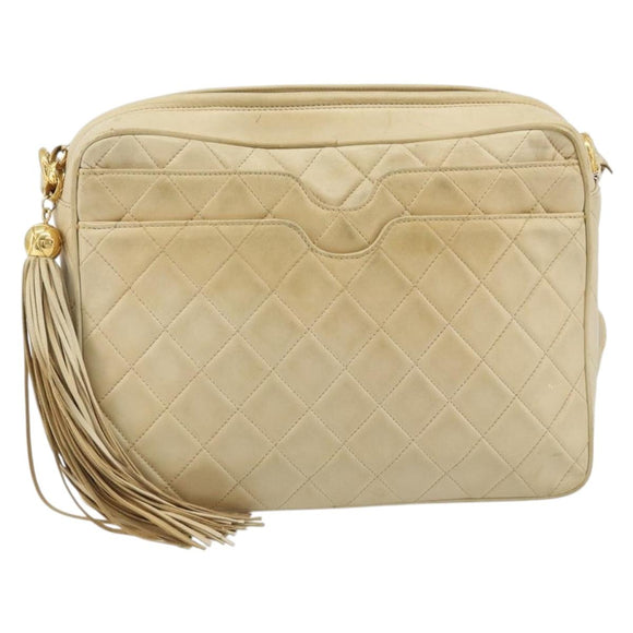 CHANEL Chain Matelasse Shoulder Bag Leather Beige Gold CC Auth 173120A
