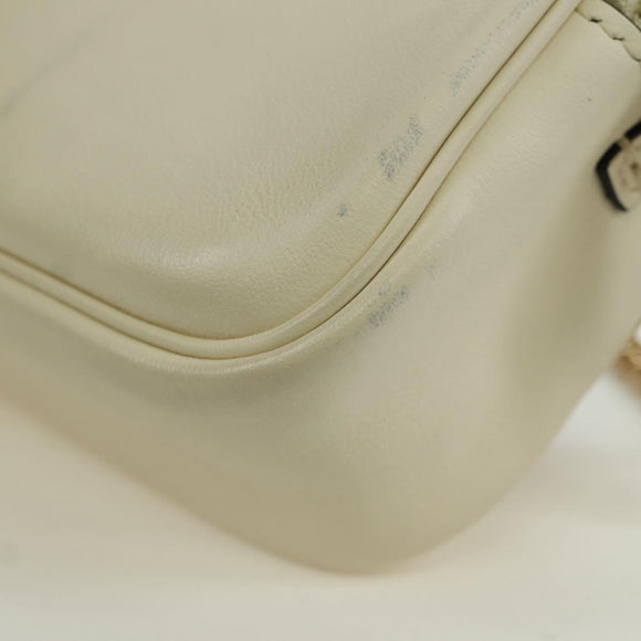 FENDI Easy Baguette Chain Schultertasche Leder Elfenbein Gold Auth 173156M