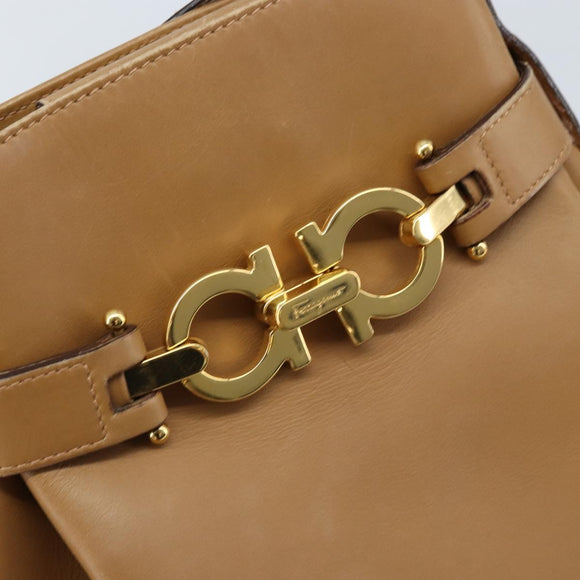 Salvatore Ferragamo Gancini Shoulder Bag Leather Beige Gold Auth 173160