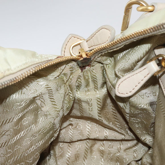 PRADA Geplooide Handtas Nylon 2-weg Ivoor Goud Auth 173201