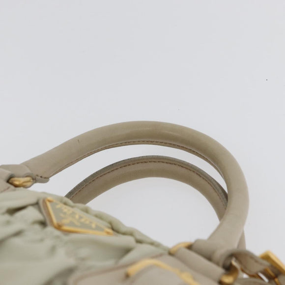 PRADA Geplooide Handtas Nylon 2-weg Ivoor Goud Auth 173201