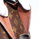 LOUIS VUITTON Monogram Pochette Escapade Reiseetui M60113 LV Auth 173221-11