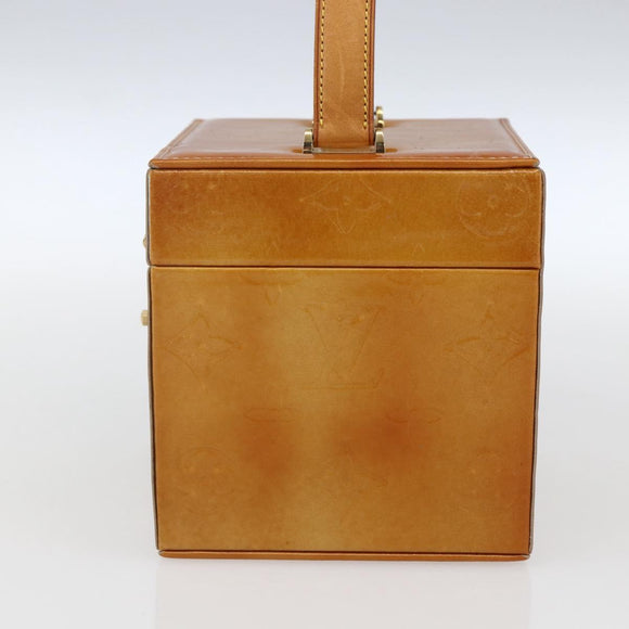 LOUIS VUITTON Monogram Vernis Bleecker Cosmetic Pouch Beige M91002 Auth 173240