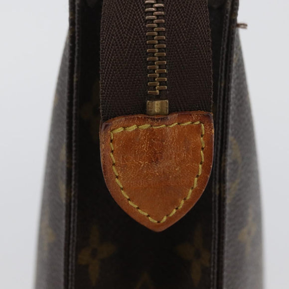 LOUIS VUITTON Monogram Poche Toilette 26 Pouch M47542 LV Auth 173730