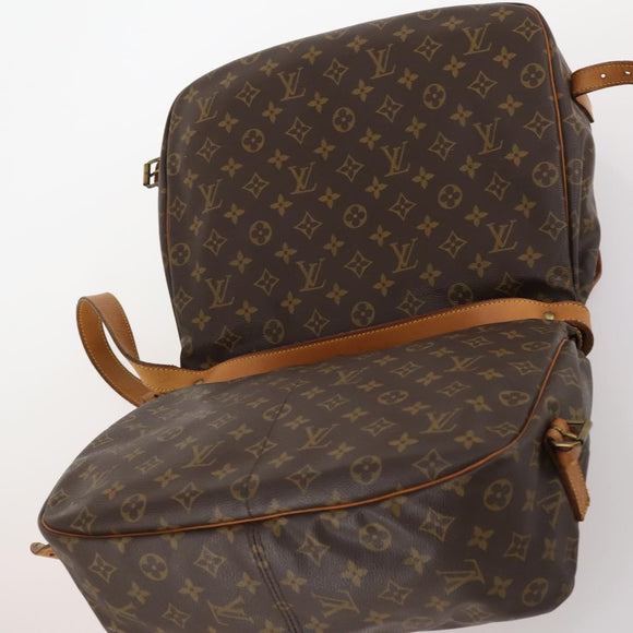 LOUIS VUITTON Monogram Saumur 35 Shoulder Bag M42254 LV Auth 173977