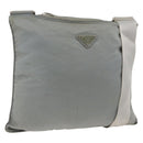 PRADA Schoudertas Nylon Grijs Zilver Auth 174005-1