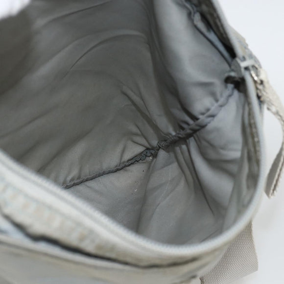 PRADA Schoudertas Nylon Grijs Zilver Auth 174005