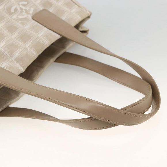 CHANEL New Travel Line Tote Bag Beige CC Auth 174068