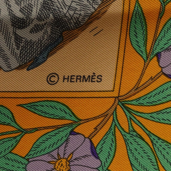 HERMES Carre 90 Tuch „COSTUMES DES DEPARTEMENTS“ Seide Gelb Auth 174178A