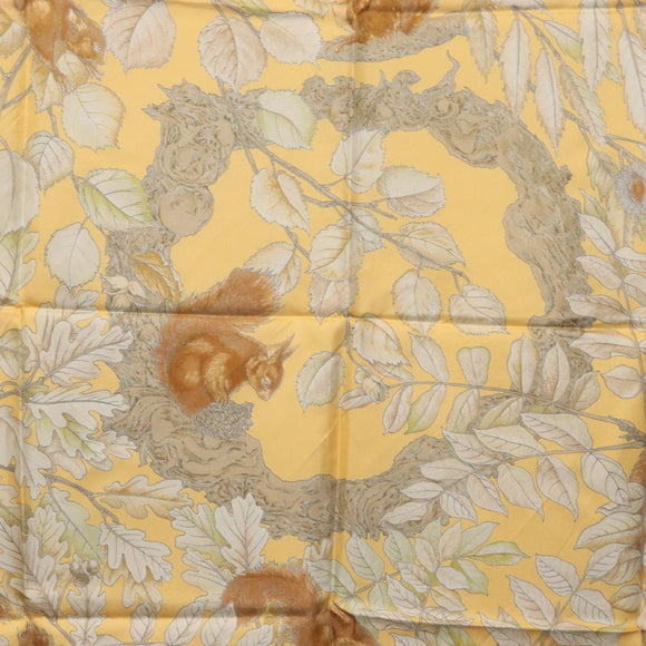 HERMES Carre 90 Scarf ""CASSE NOISETTE"" Silk Yellow Auth 174180A