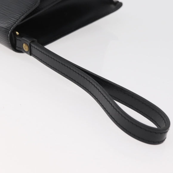LOUIS VUITTON Epi Serie Dragonne Clutch Bag Black Noir M52612 LV Auth 174735