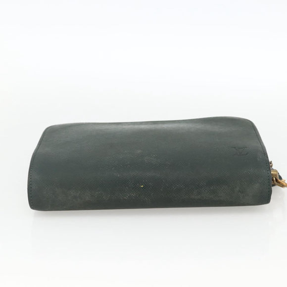 LOUIS VUITTON Taiga Baikal Clutch Bag Epicea M30184 LV Auth 174736