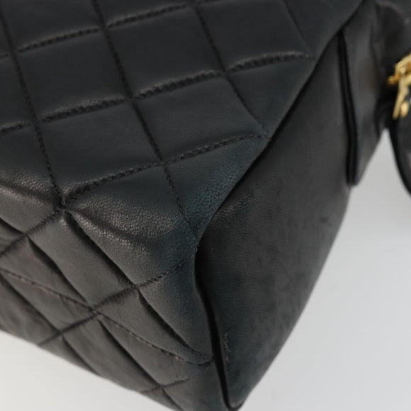 CHANEL Matelasse Shoulder Bag Lamb Skin Black Gold CC Auth 175111A