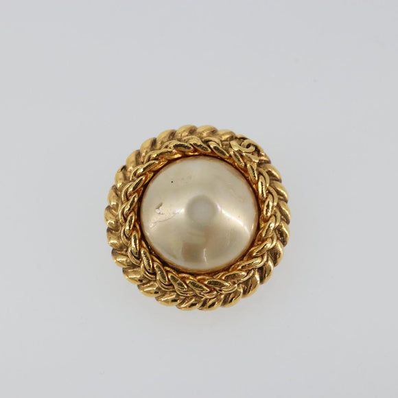 CHANEL Earring metal Gold Tone CC Auth 175112