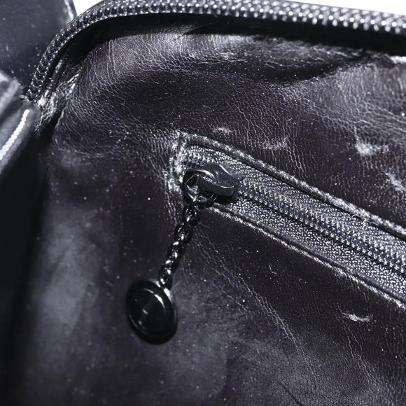 GUCCI Shoulder Bag Patent leather Black Silver Auth 175357