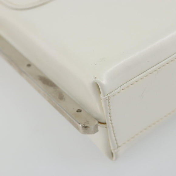 Salvatore Ferragamo Chain Shoulder Bag Patent leather White Silver Auth 175611A