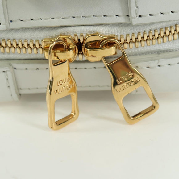LOUIS VUITTON Monogram NBA Soft Trunk Phone Box Bag White M80102 Auth 175616SAM