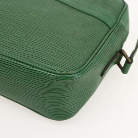 LOUIS VUITTON Epi Trocadero 27 Shoulder Bag Green M52314 LV Auth 175641