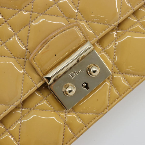 Christian Dior Canage Chain Shoulder Bag Patent Leather Beige Gold Auth 175889