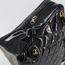 CHANEL Matelasse Chain Shoulder Bag Patent leather Black Gold CC Auth 175899-9