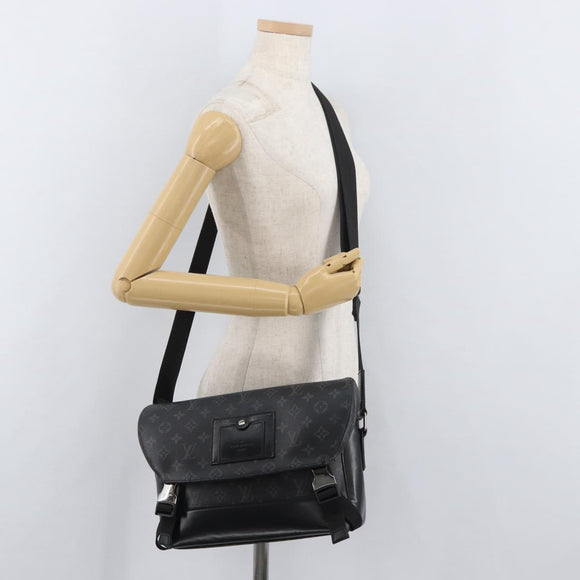 LOUIS VUITTON Monogram Eclipse Messenger Voyage PM Bag M40511 LV Auth 175908
