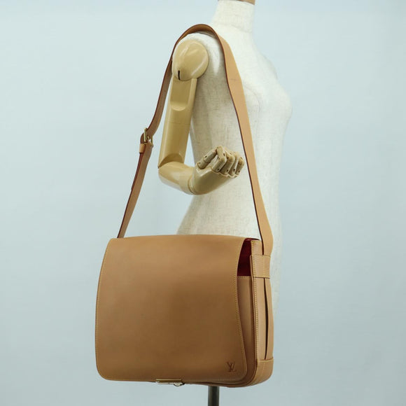 LOUIS VUITTON Nomad SPO Abbesses Shoulder Bag Beige LV Auth 176029SAV