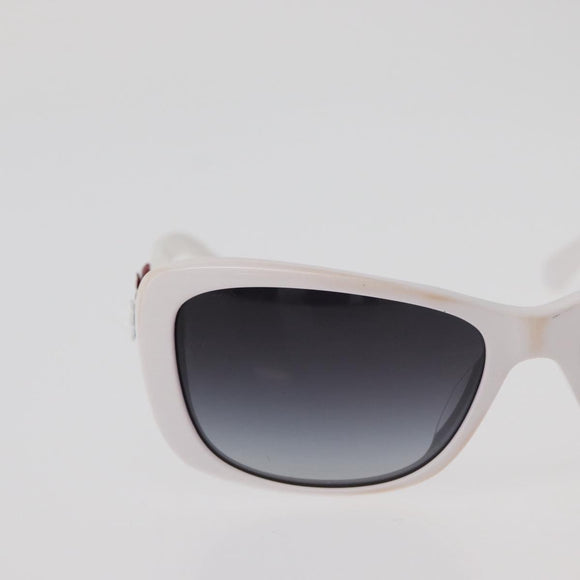 CHANEL Camelia Sunglasses Plastic White 5186-A CC Auth 176109A