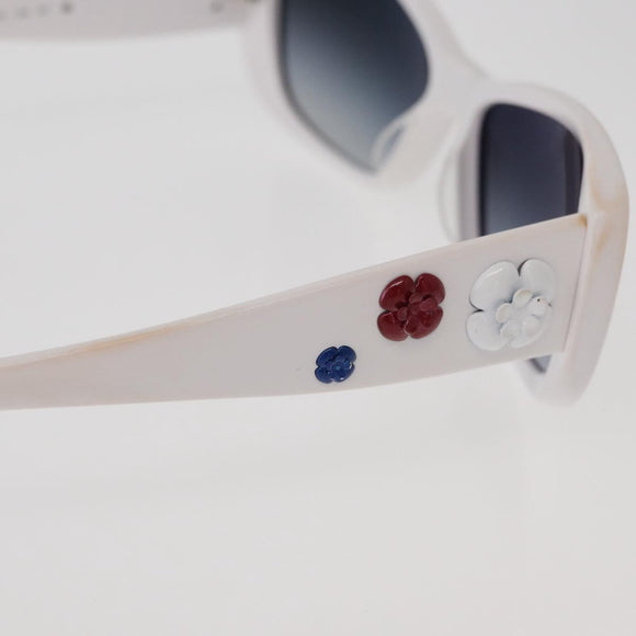 CHANEL Camelia Sunglasses Plastic White 5186-A CC Auth 176109A
