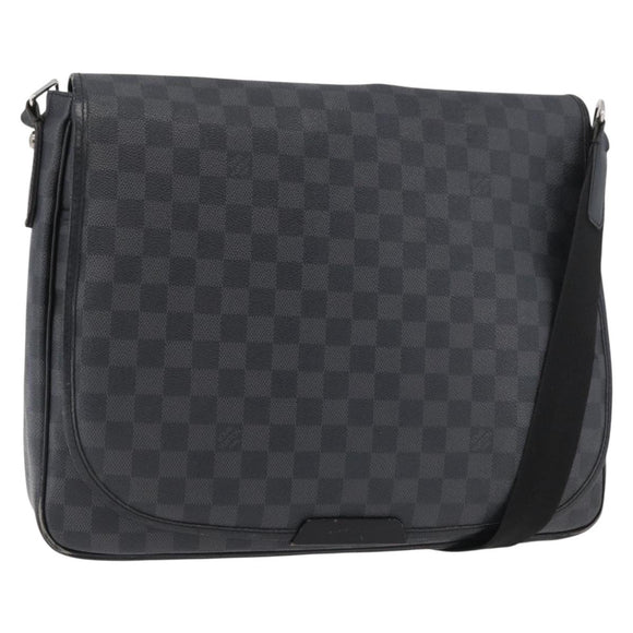 LOUIS VUITTON Damier Graphite Daniel GM Shoulder Bag N58033 LV Auth 176159