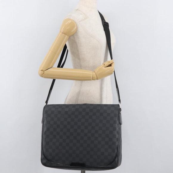 LOUIS VUITTON Damier Graphite Daniel GM Shoulder Bag N58033 LV Auth 176159
