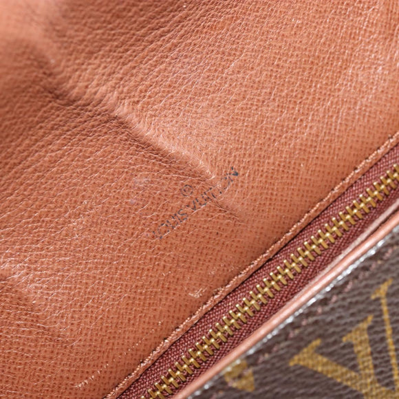 LOUIS VUITTON Monogram Saint Cloud GM Shoulder Bag M51242 LV Auth 176167