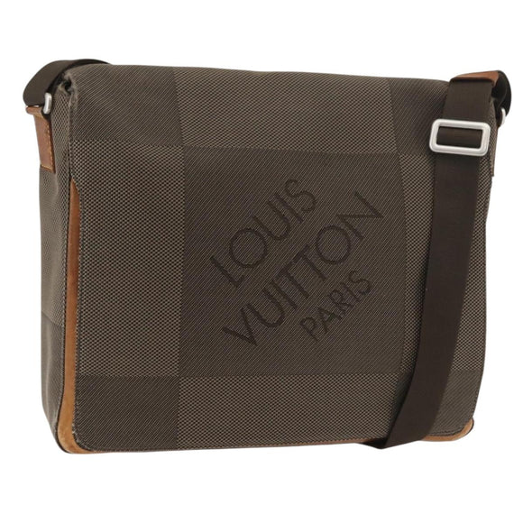 LOUIS VUITTON Damier Geant Messager Shoulder Bag Tail M93030 LV Auth 176308