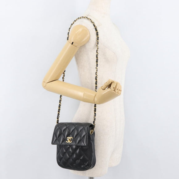 CHANEL Matelasse Chain Shoulder Bag Lamb Skin Black Gold CC Auth 176495