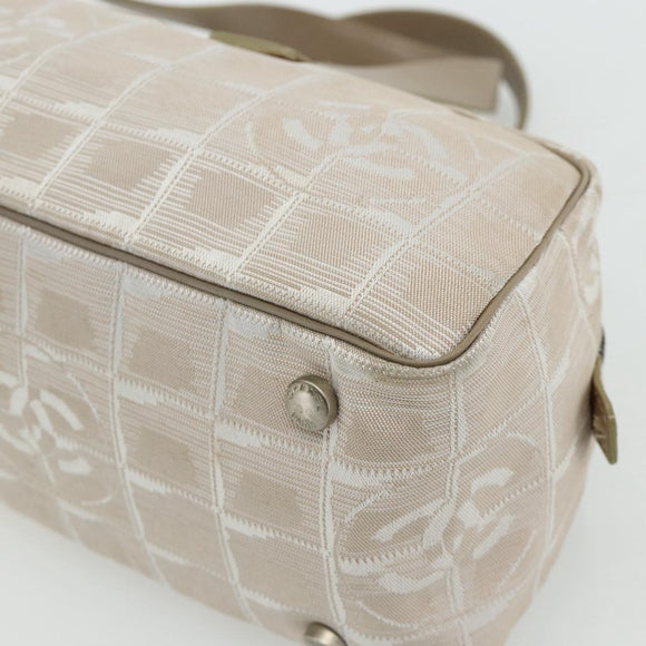 CHANEL New Travel line Shoulder Bag Beige CC Auth 176498