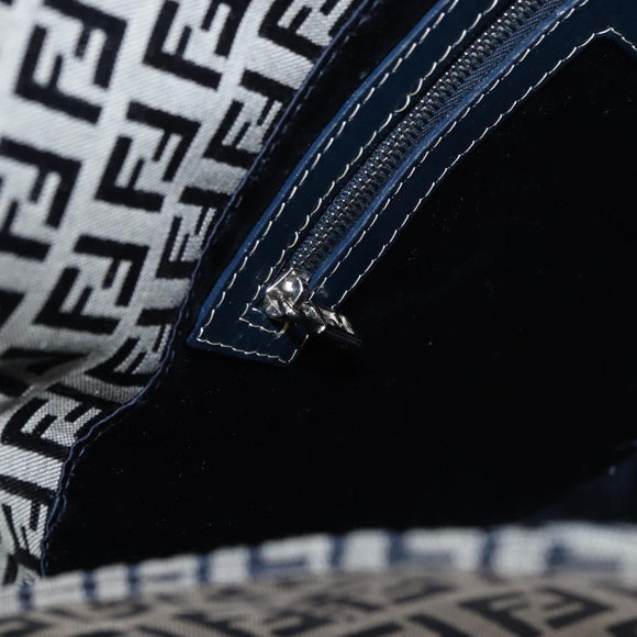 FENDI Zucchino Canvas Mamma Baguette Schoudertas Marine Zilver Auth 176566V