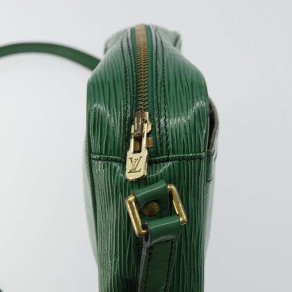 LOUIS VUITTON Epi Trocadero 23 Shoulder Bag Green M52304 LV Auth 176946