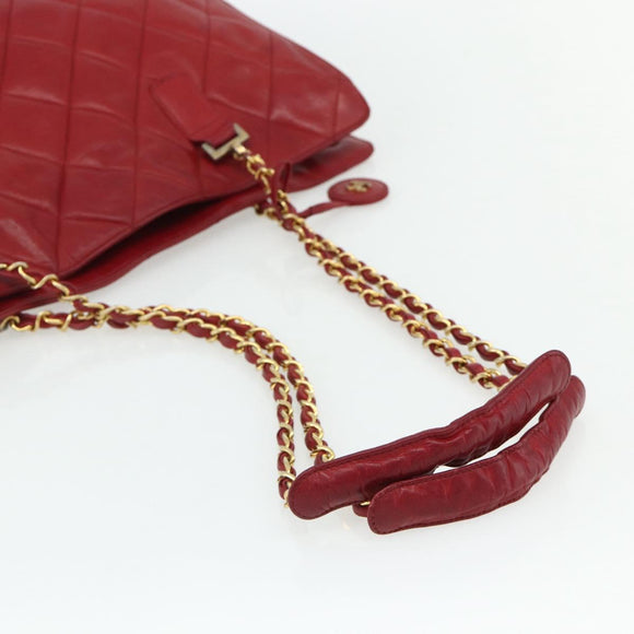 CHANEL Matelasse Ketting Schoudertas Lamsleer Rood Goud CC Auth 177037