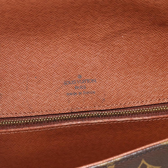 LOUIS VUITTON Monogram Saint Cloud GM Shoulder Bag M51242 LV Auth 177092A