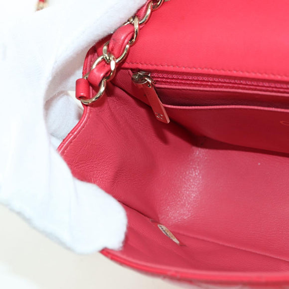 CHANEL Matelasse 20 Chain Shoulder Bag Lamb Skin Red Gold CC Auth 177140SAM
