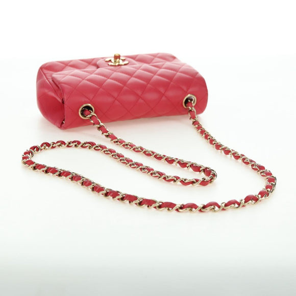 CHANEL Matelasse 20 Chain Shoulder Bag Lamb Skin Red Gold CC Auth 177140SAM