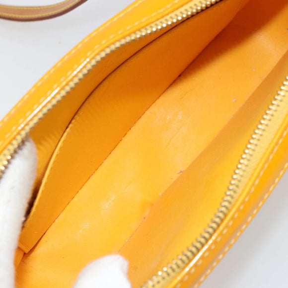 LOUIS VUITTON Monogram Vernis Christy MM Shoulder Bag Jaune M91108 Auth 177224